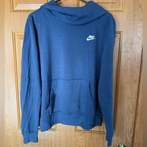 Nike sweatshirt size large